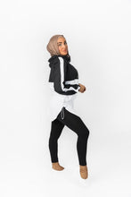 Load image into Gallery viewer, THE ESSENTIAL EDIT JERSEY WHITE